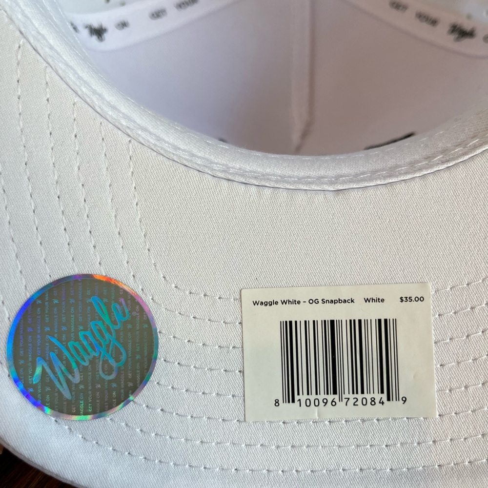 🆕 NWT Waggle Snapback Hat – Minnesota Northern Wings AAA Hockey – White - Picture 6 of 7
